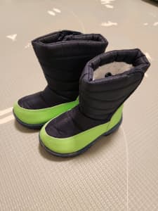 Toddler Snow Boots 2-3y size US8