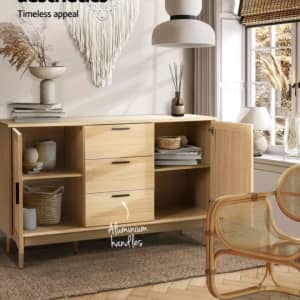 Absolutely beautiful buffet FREE delivery & on sale till 1st of jan