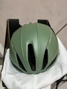 HJC Furion road bike helmet M/L size