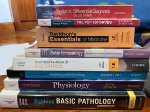 Assorted University (medical science) textbooks!