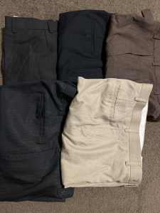 Dress pants 32x30 mens in almost new condition