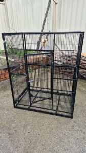 LARGE CAGE ONLY UESD ONE MONTH GOOD CONDITION 93 H 78 W 50 D PICK UP N
