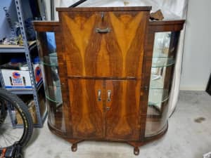 Vintage mirror backed drinks cabinet