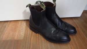 Rm williams 8.5 e black leather boots