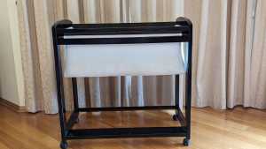 Bassinet with 2 mattresses and Bedding 
