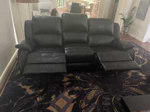 3seater couch includes 2 recliner seats