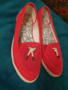 Fred Perry Ladies Flat Shoes Red