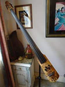 NS CR 4 Steinberger electric double bass as used by Tony Levin.
