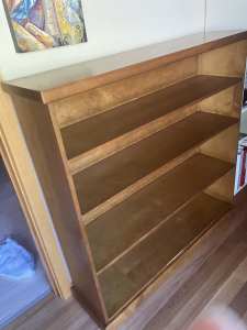 Free bookshelf for man cave or child’s bed room