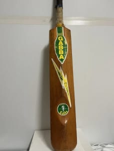 Gabba cricket bat vintage