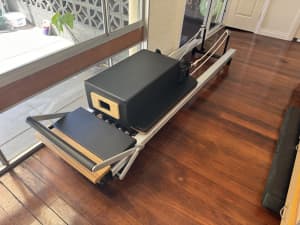 MERRITHEW AT HOME SPX PILATES REFORMER PACKAGE