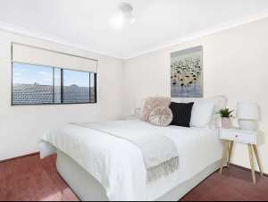 Private furnished room including bills- Single Male Only - Westmead