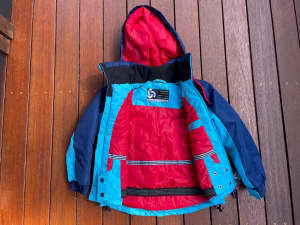 Chute best sale snow jacket