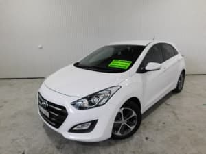 2016 Hyundai i30 GD4 Series II MY17 Active X White 6 Speed Sports Automatic Hatchback