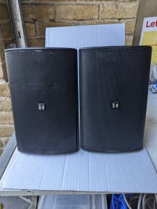 TOA F1300BTWPEB 30W Black Speakers, IPx4 outdoor pair