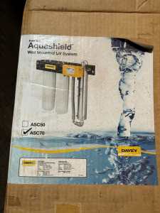 DAVEY Aquashield Wall Mounted UV System ASC70