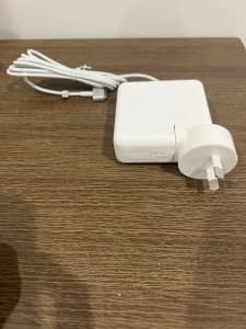 Brand NEW Replacement Macbook pro Power Adapter charger 60W T-Tip 2012