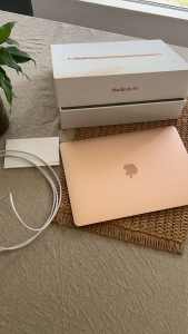 Apple MacBook Air 13” 2019