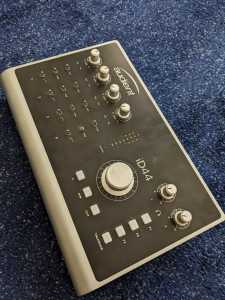 Audience iD44 Audio Interface - 4 analog inputs