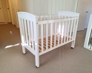 Baby Cot including free Love N Care mattress