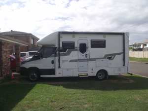 2021 Sunliner Switch s442 21ft Motorhome