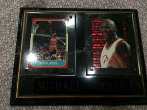 Michael Jordon collector's plaque 90s basketball