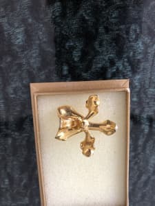 Risis Vintage Gold Plated Singapore Orchid Brooch/Pendant