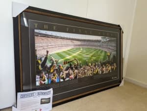 ✍️ 🖼️ Dustin Martin Signed Richmond 2019 AFL Premiers - Collectable