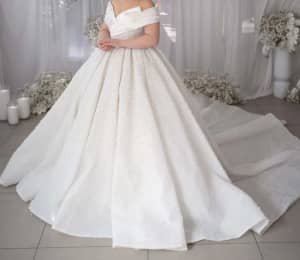 Wedding Dress by Norma and Lili