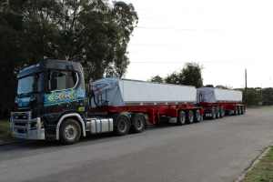 AAA TRAILERS ROAD TRAIN SIDE TIPPER COMBO/ DRIVEAWAY PRICE/ MD 079153