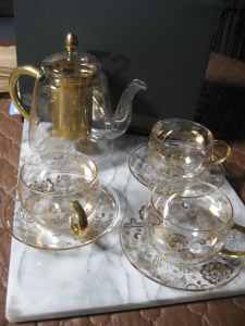 T2 Teapot and three cups and saucers - pick up Knoxfield