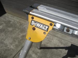 Dewalt DWX723 XE Heavy Duty Mitre Saw Stand