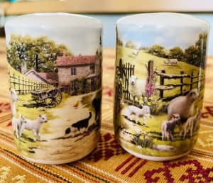 SALT AND PEPPER SHAKERS WITH AWESOME FARM GRAPHICS