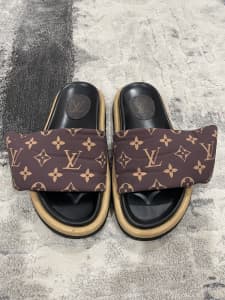 Louis Vuitton slides, Women's Shoes, Gumtree Australia Brisbane South  East - Capalaba