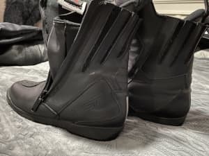 Ladies rft hipora motorcycle boots