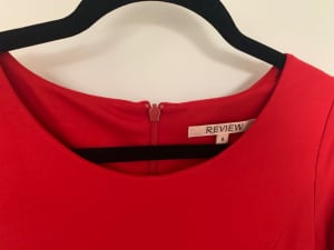Review Red dress size 8 