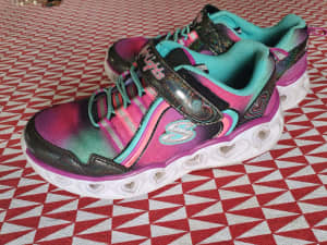 Skechers girls shoes UKsize13.5