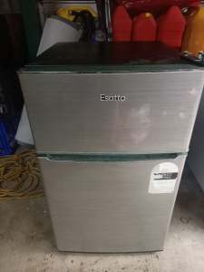 Bar fridge/freezer 88L for sale.Can deliver for a fee.