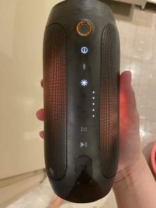 JBL pulse 2 portable Bluetooth speaker