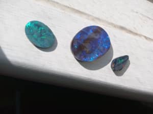 Gem Stones Opals