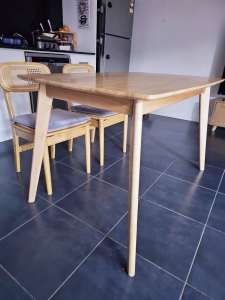 Solid Wooden Oak Timber 4 Seater Dining Table Kitchen Furniture 