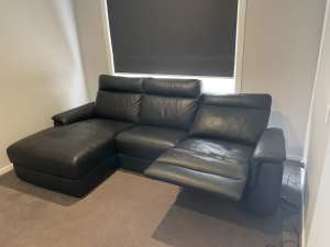 Wanted: Nickscali Julio 2.5 seat recliner & chaise 100% leather