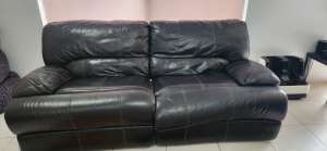 Large Black leather Recliner Couches
