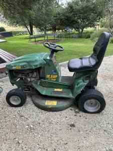 Cox Lawn Boss 18.5hp Ride-on Mower FOR PARTS