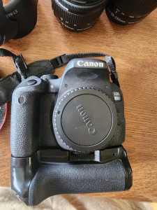 Canon 800d and 2 lenses