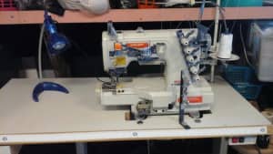 INDUSTRIAL COVER STITCH MACHINE AND BINDER AS NEW CONDITION SIRUBA