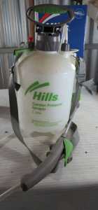Hills garden pressure sprayer - 5 litre - only used for lawn food