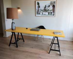 Wanted: Table Desk - As a Desk Office or Dinning Table