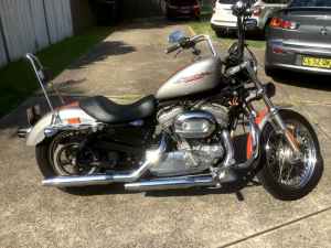 HARLEY DAVIDSON 883 SPORTSTER IN IMMACULATE CONDITION FOR AGE