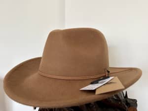 BNWT New Quicksilver Wool Fedora Hat Dark Camel P/up Surry Hills